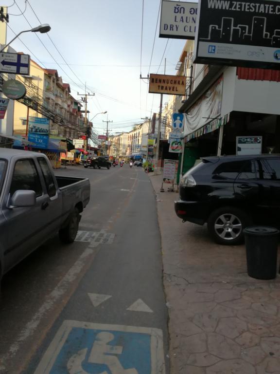 The Chezz By Patsamon Apartment Pattaya Exterior photo