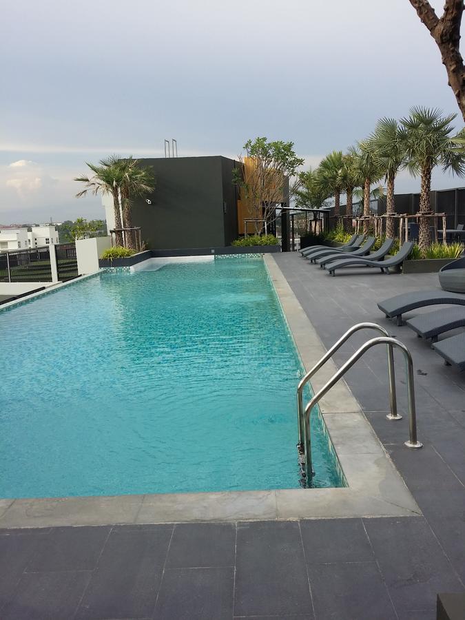 The Chezz By Patsamon Apartment Pattaya Exterior photo